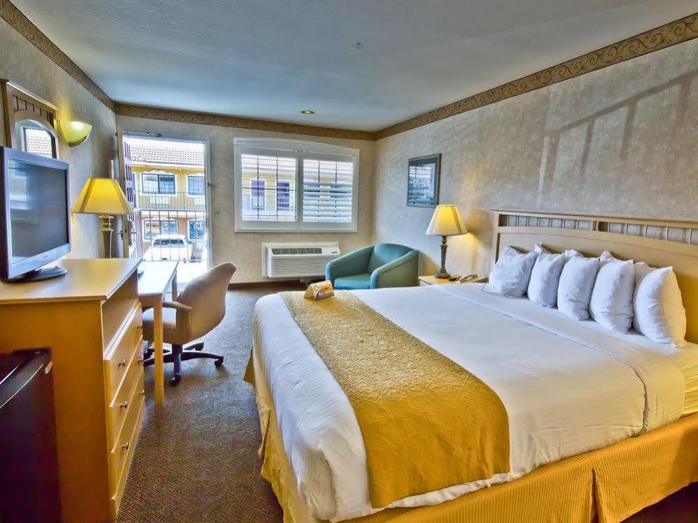 Bay Area Inn & Suites Hayward Exterior foto